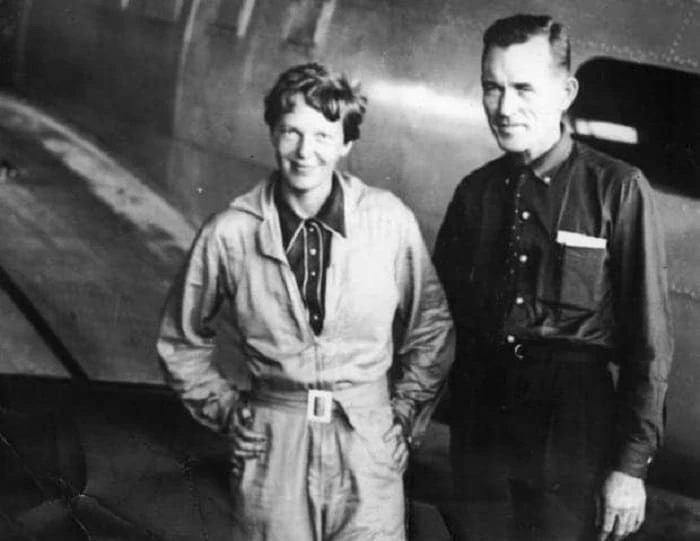 Amelia Earhart คือใคร, นักบินหญิงคนแรก