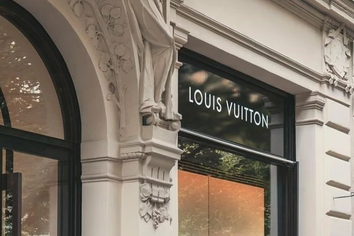 Louis Vuitton ประวัติ, Louis Vuitton กระเป๋า